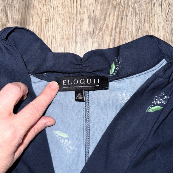 Eloquii Navy and Green Tunic Top - Picture 4 of 10